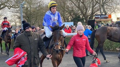 Kateira kateira-wetherby-charliehall.jpg
